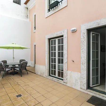 Reve D'alfama *
